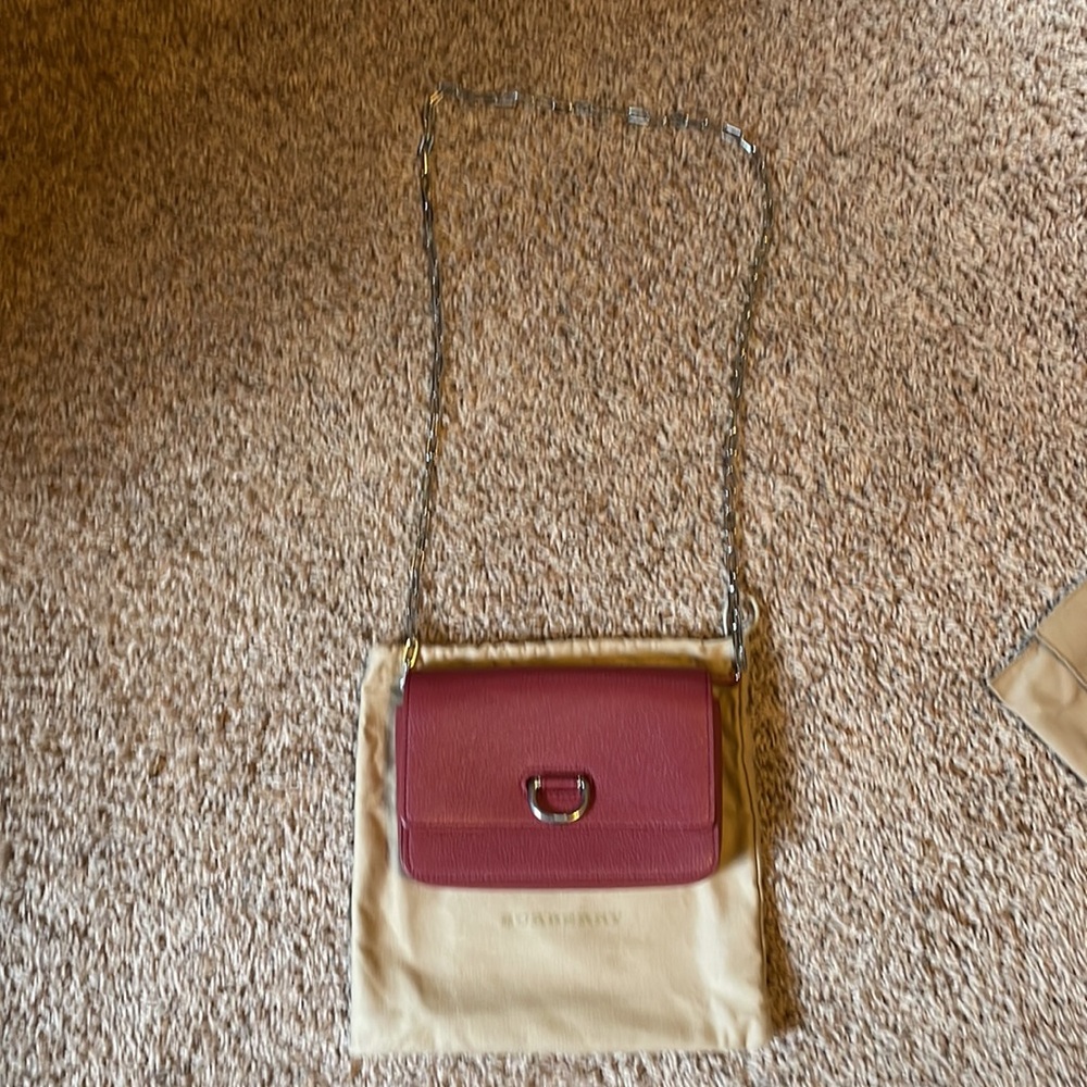 Burberry D Ring Crossbody and matching D Ring wallet Crimson - Picture 2 of 10